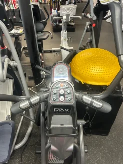 Used Bowflex M5 MAX TRAINER Programmable Elliptical