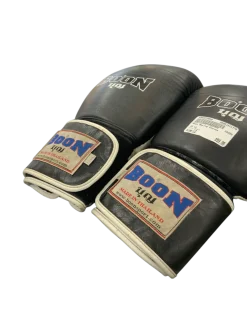 Used Boxing Gloves Black LG