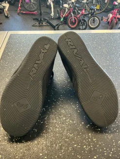 Used Boxing Shoes Black Senior 11