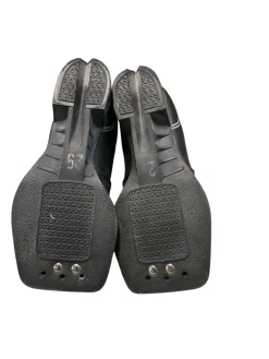 Used Boys 75MM XC Ski Boots Black YT-11