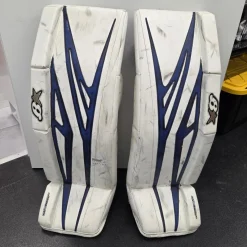 Used Brians GNETIK 8.0 +1 LEG PADS Goalie Leg Pads Senior White And Royal Blue 36"