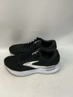 Used Brooks Running/X-Train Shoes M Senior 8