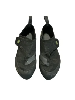 Used Butora Climbing Shoes Junior 02