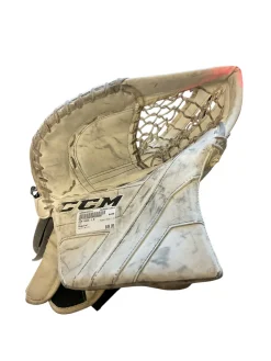 Used CCM AXIS 1.9 Inter Goalie Catcher White