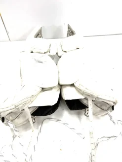 Used CCM EFLEX 6.5 Goalie Leg Pads Junior White 26"