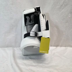 Used CCM EFLEX 5.9 Inter Goalie Blocker White