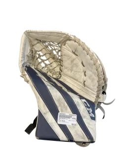 Used CCM EFLEX 5.5 Junior Goalie Catcher Navy And White