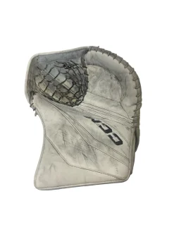 Used CCM E-FLEX X 6.9 CATCHER Senior Goalie Catcher White