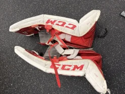 Used CCM E3.5 Goalie Leg Pads Senior White 33