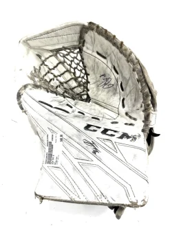 Used CCM E4.5 Junior Goalie Catcher White