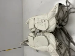 Used CCM EXTREME FLEX Goalie Leg Pads Youth White 20