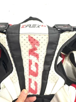 Used CCM EXTREME FLEX 5.9 Inter Body Armor SM
