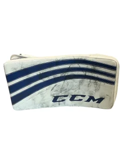 Used CCM EXTREME FLEX 400 Senior Goalie Blocker None