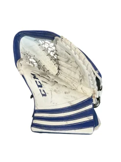 Used CCM EXTREME FLEX 500 Senior Goalie Catcher Royal Blue
