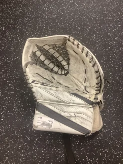 Used CCM EXTREME FLEX 3 Senior Goalie Catcher White