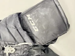 Used CCM 1.9 Inter Goalie Pant Black MD