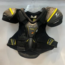Used CCM 7092 Intermediate Shoulder Pads MD