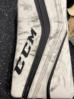 Used CCM PREMIER R1.9 Inter Goalie Blocker White