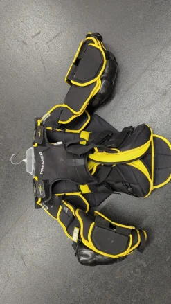 Used CCM PREMIER R1.9 Junior Body Armor MD