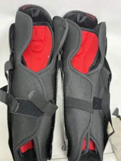 Used CCM QLTEDGE Intermediate Shin Guards Black 13"
