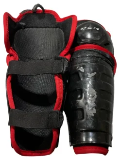 Used CCM SHIN GUARDS Youth Shin Guards Black 9"