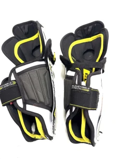Used CCM TACKS 9060 Junior Shin Guards White 11"