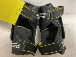 Used CCM TACKS 9550 Youth Elbow Pads SM