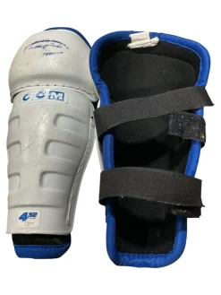 Used CCM TACKS 452 Youth Shin Guards White 8