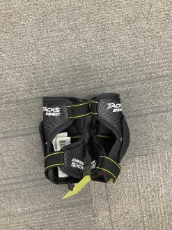 Used CCM 9550 Youth Elbow Pads MD