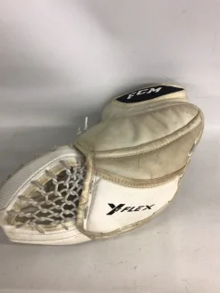 Used CCM YT FLEX Junior Goalie Catcher White