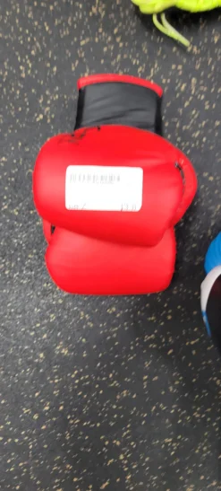 Used Century Heavy Bag Gloves Red SM