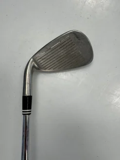 Used Cleveland LAUNCHER LP Golf Wedge Mens RH Pitching Wedge