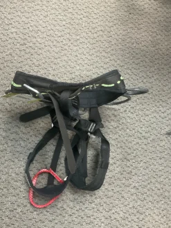 Used CLIMBING HARNESS Climbing Harness