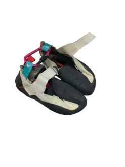 Used Climbing Shoes Senior 5.5
