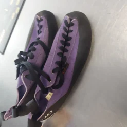 Used Climbing Shoes Senior 11