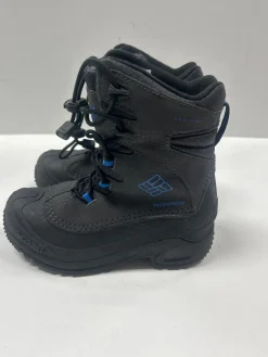 Used Columbia Snow/Hunt/Hike Boots Y