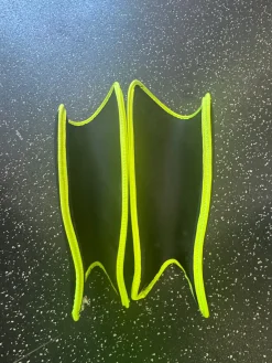Used Cranbarry BLACK SHINGUARDS FH Shin Guards Black 10 1/2"