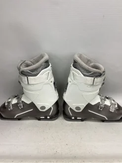 Used Dalbello ASPIRE 67 Womens DH Ski Boot White 240 MP - J06 - W07