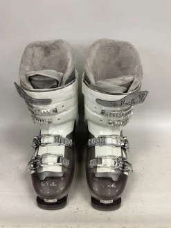 Used Dalbello ASPIRE 67 Womens DH Ski Boot White 240 MP - J06 - W07