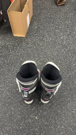 Used Dalbello VANTAGE Womens DH Ski Boot Grey 320 MP - M14