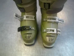 Used Dalbello VANTAGE Womens DH Ski Boot White 260 MP - M08 - W09