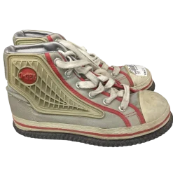 Used D-Gel Broomball/Curling Shoes Junior 04