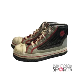 Used D-Gel Junior 05 Broomball & Curling Shoes