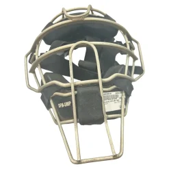 Used Diamond DFM-UMP MASK Umpire Mask