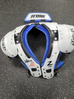 Used Douglas Z-25 FB Shoulder Pads White SM
