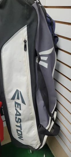 Used Easton BAT BAG BB/SB Player Carry Bag None