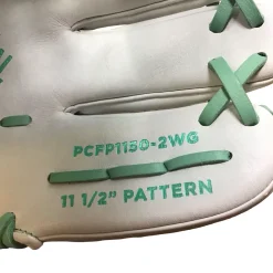 Used Easton PRO COLLECTION PCFP1150-2WG RH Throw Fastpitch Gloves White 11 1/2