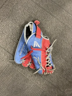 Used Easton STARS AND STRIPES BB/SB Glove RH Throw Royal Blue 11 1/2"