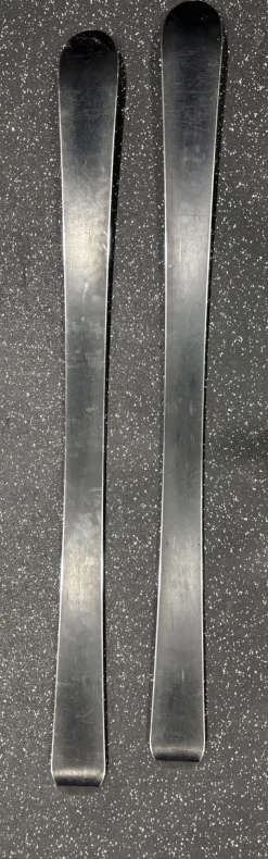 Used Elan FORMULA Boys Skis Only Red 130 cm