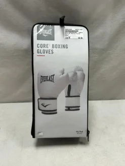 Used Everlast Boxing Gloves White MD